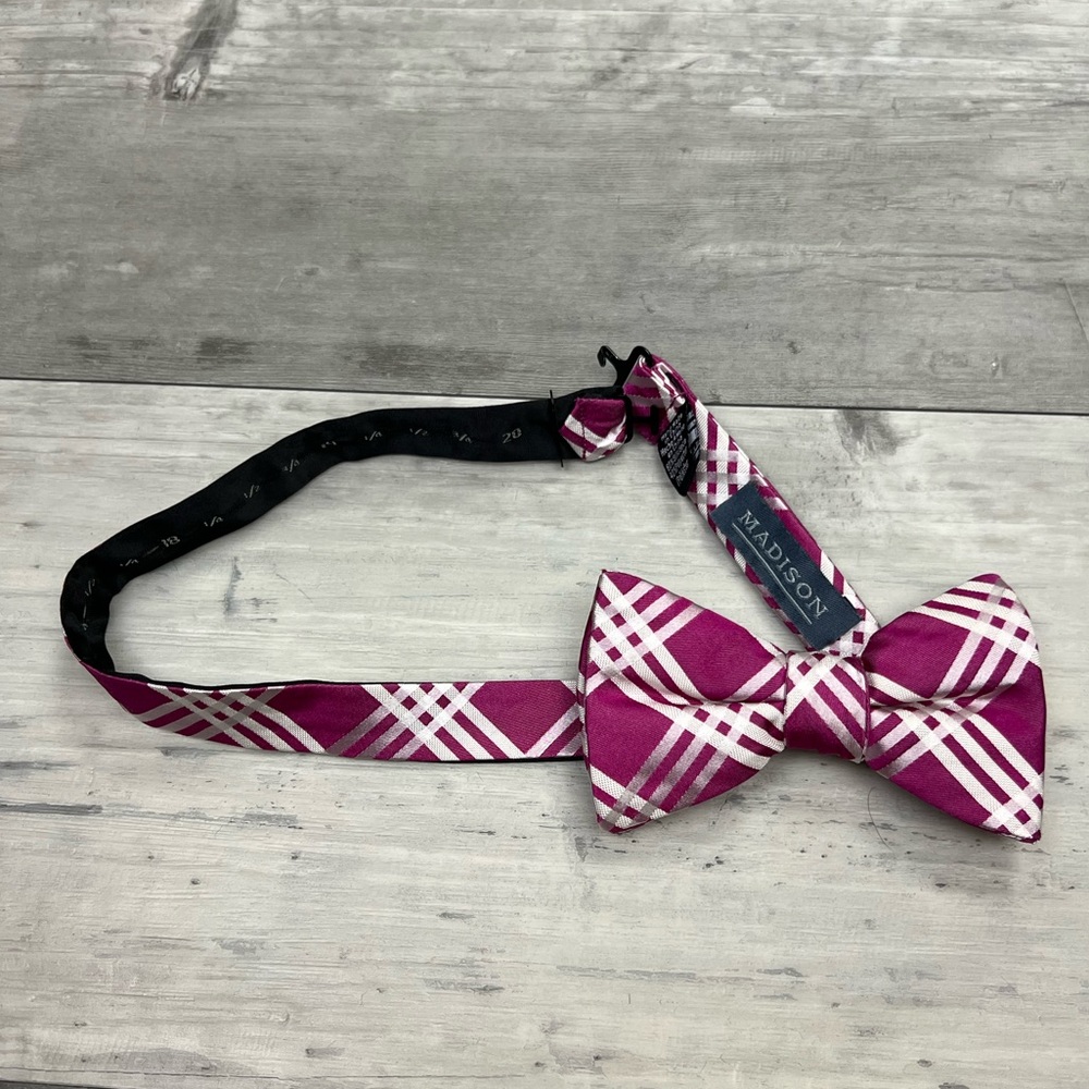 Madison Magenta & White Plaid Silk Pre-Tied Bowtie Bow Tie